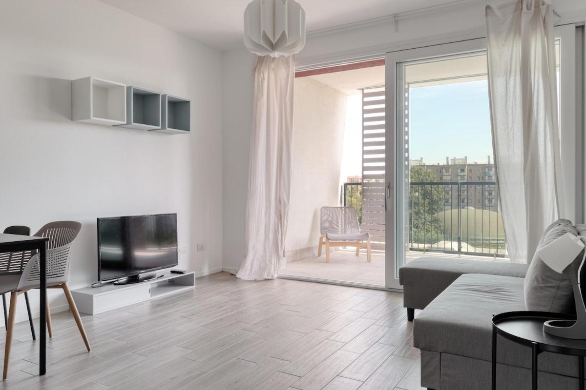Appartement Pisis5 New 2room With Garage