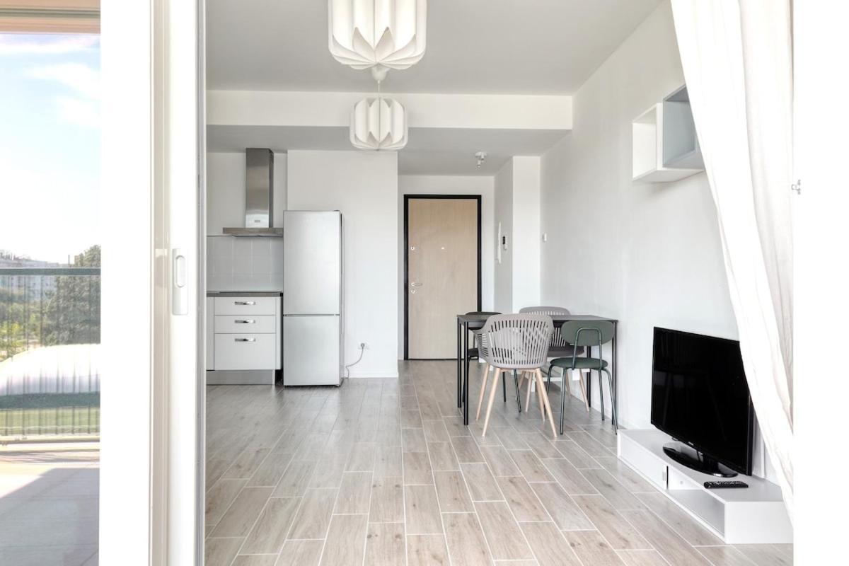 Pisis5 New 2room With Garage Appartement *